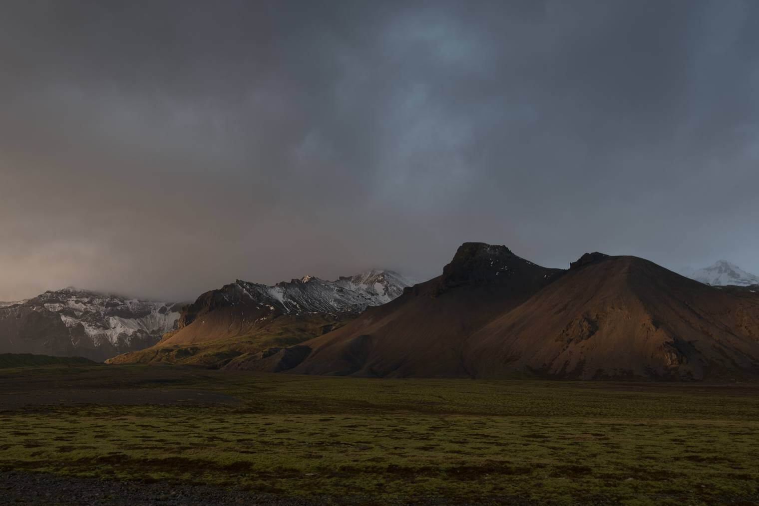 FREE Dark &amp; Moody Lightroom Presets by Northlandscapes