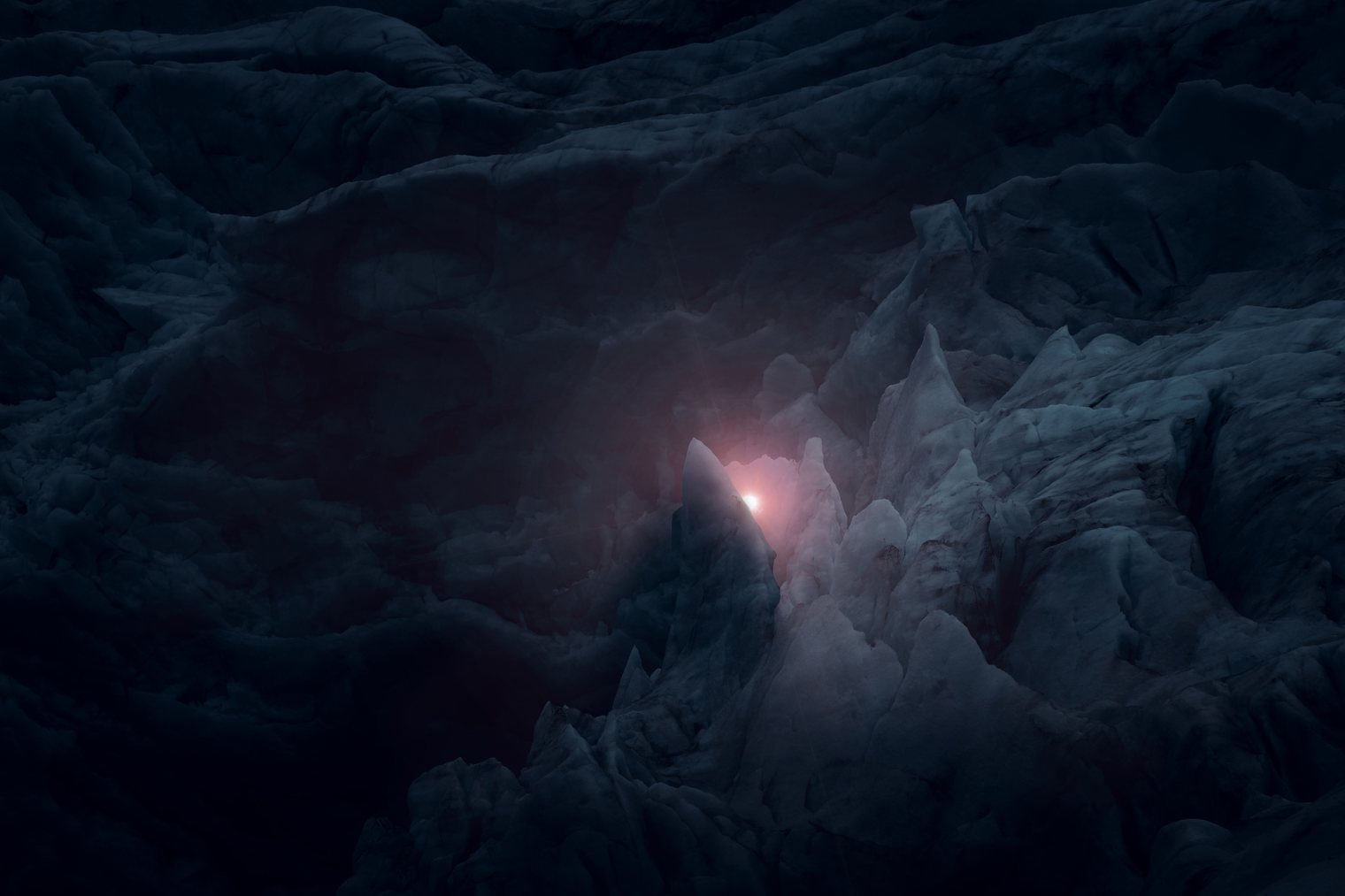 NFT Collection - Luminous Signals #17 (Chapter 3) "Revelations"