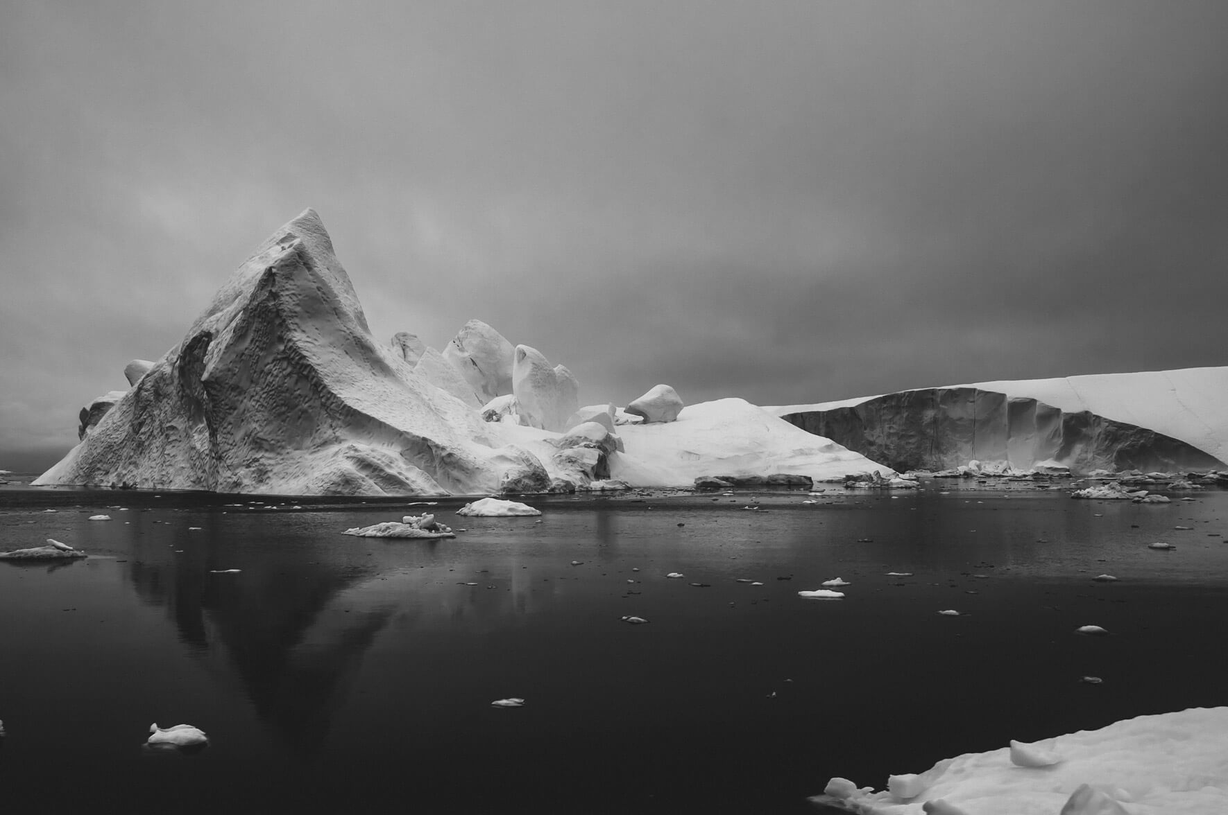 Black and white landscape photography by Jan Erik Waider